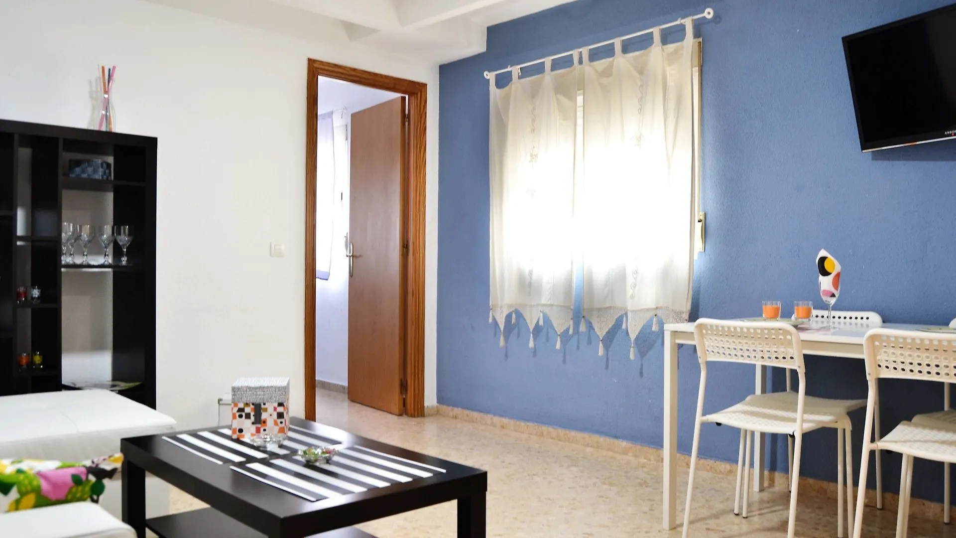 Apartment Apartamentos Marques De Guadiaro 1 Malaga Spain
