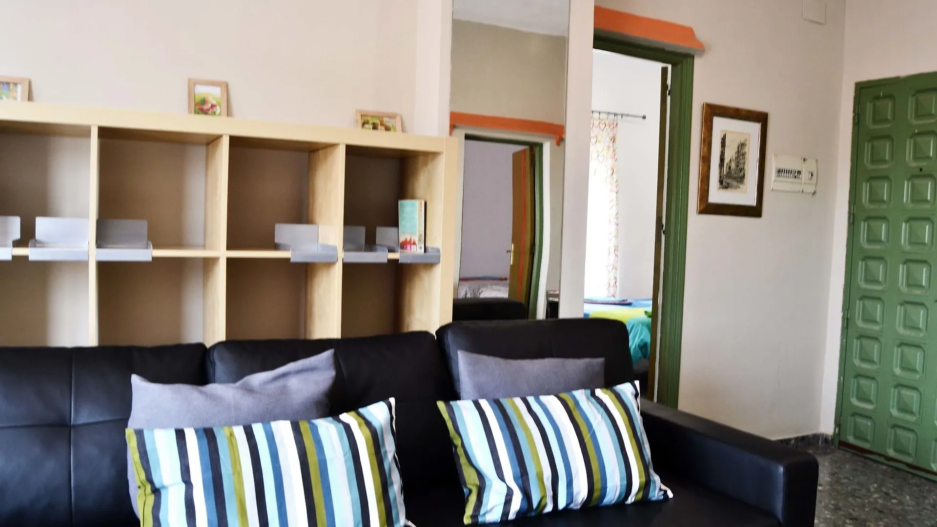 Apartamentos Marques De Guadiaro 1 Malaga Apartment