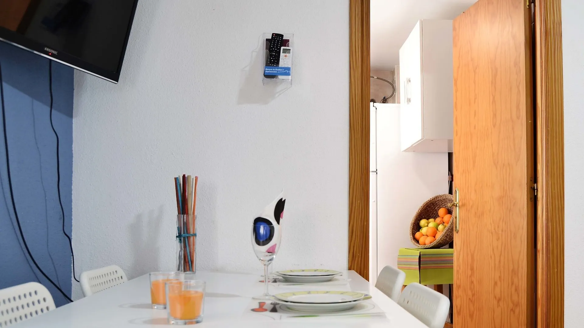 Apartamentos Marques De Guadiaro 1 Malaga Spain