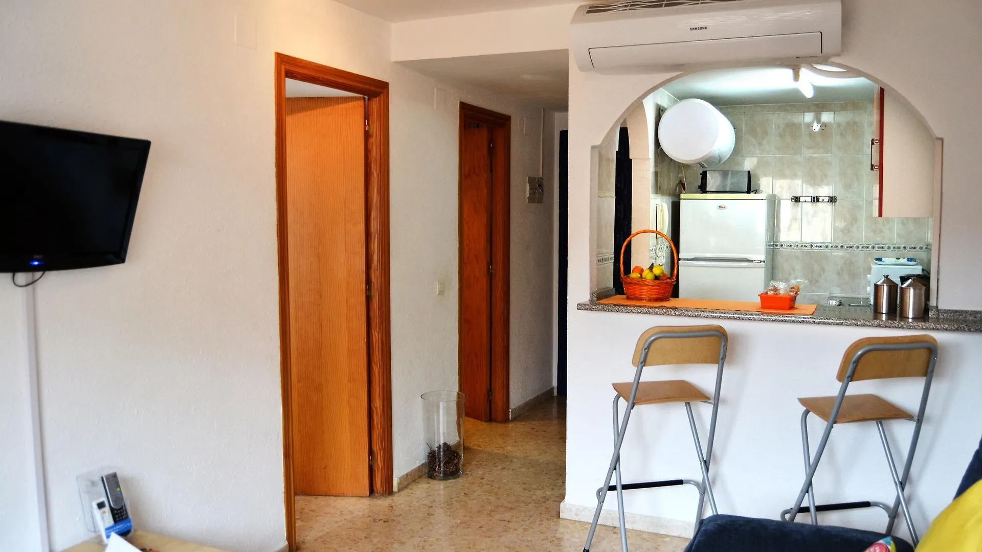 Apartamentos Marques De Guadiaro 1 Malaga 0*,