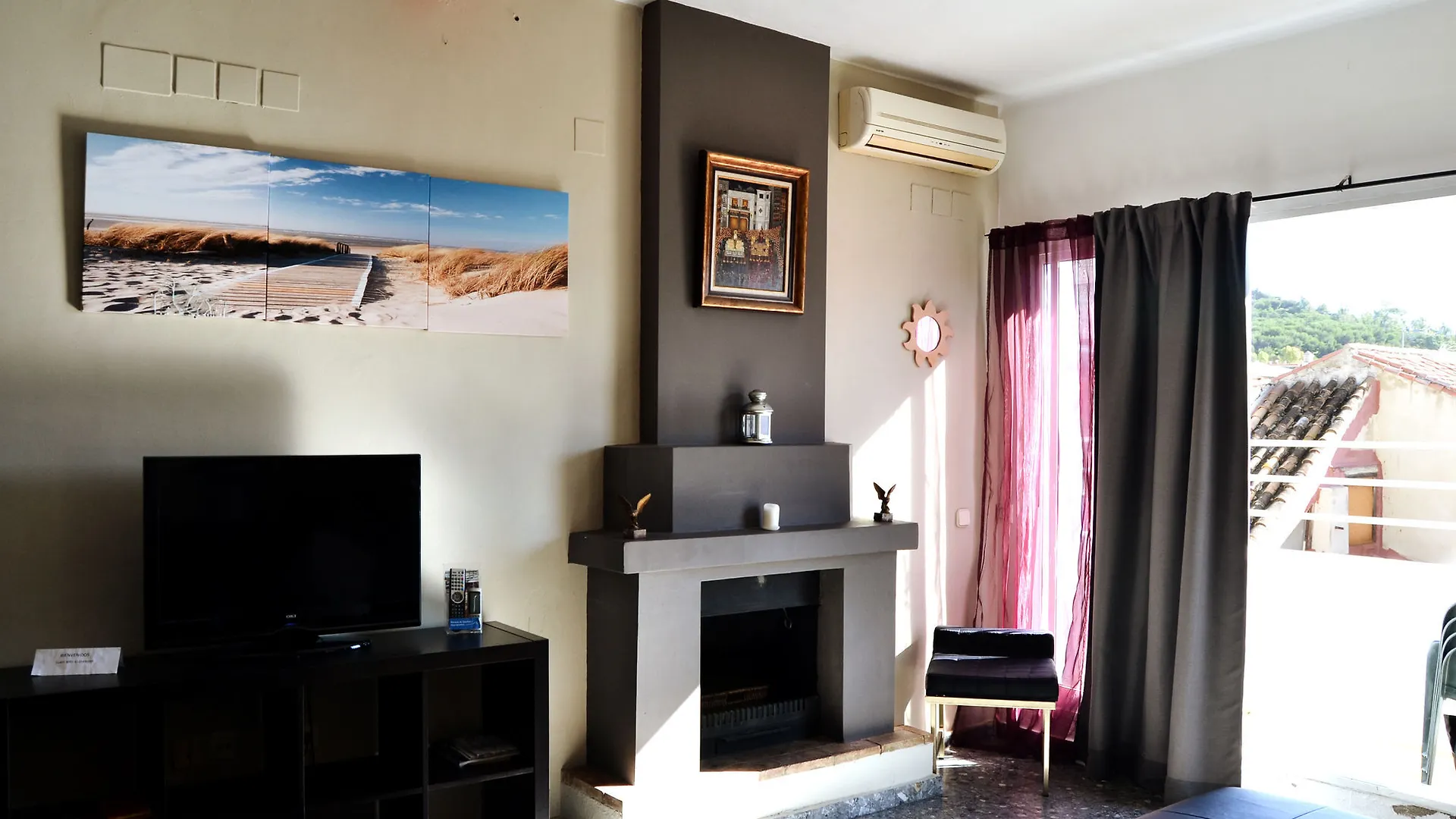Apartamentos Marques De Guadiaro 1 contacts